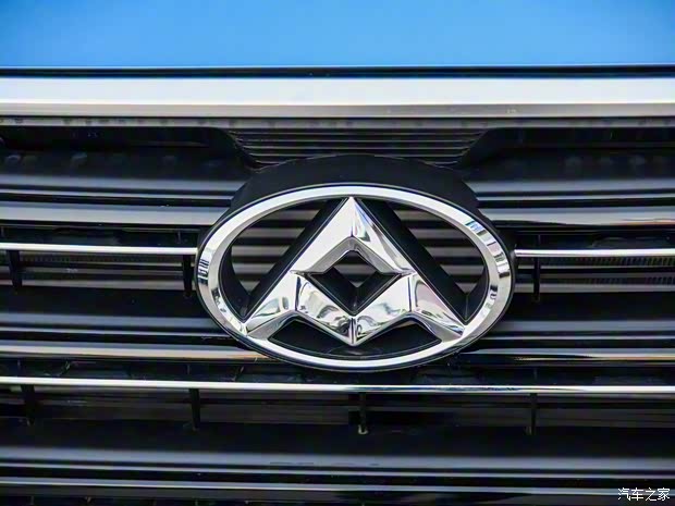 上汽大通 上汽MAXUS D90 2017款 2.0T 手動(dòng)兩驅(qū) 火星