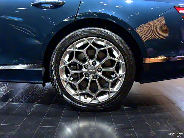 捷尼賽思 捷尼賽思G80 2021款 基本型