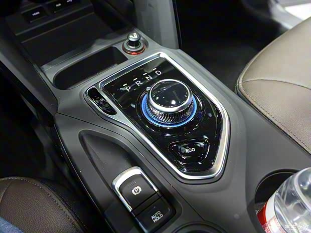 广汽三菱 祺智PHEV 2017款 基本型 广汽三菱 祺智PHEV 2017款 基本型