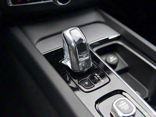 沃尔沃(进口) 沃尔沃XC60(进口) 2017款 T8 基本型