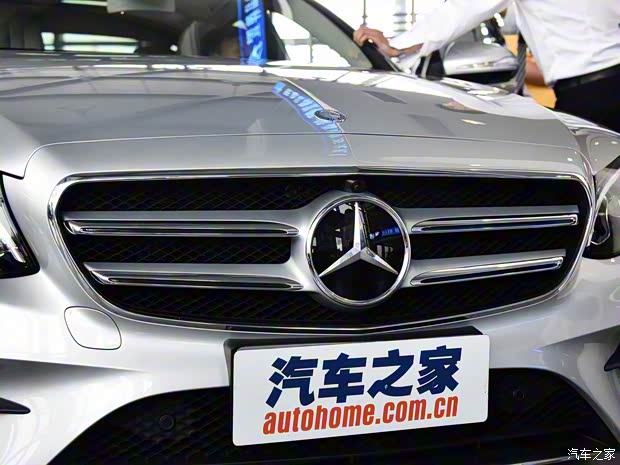 北京奔驰 奔驰E级 2016款 E 300 L 运动型