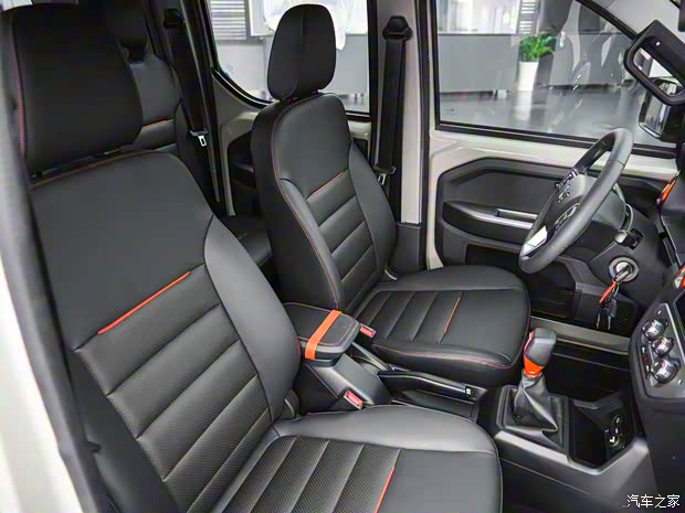 上汽通用五菱 五菱征途 2021款 越境征途版