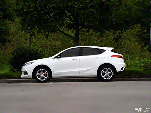 【长安逸动XT汽车之家定制版10月1日上市_遵