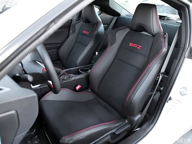 斯巴魯 斯巴魯BRZ 2017款 2.0i 手動(dòng)type-S版