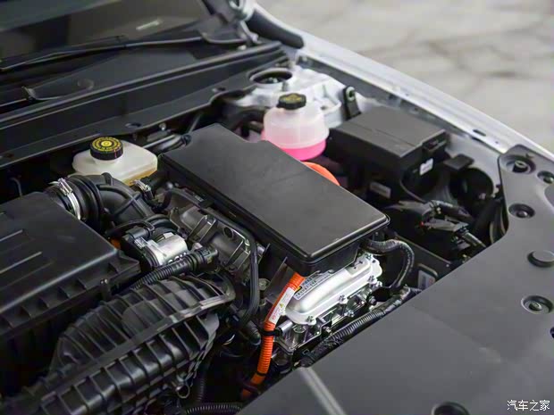 比亚迪 秦PLUS 2021款 DM 基本型