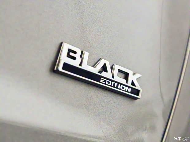 霍頓 Commodore 2016款 Black Edition 霍頓 Commodore 2016款 Black Edition