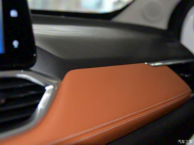 上汽通用五菱 宝骏510 2017款 1.5L 手动豪华型