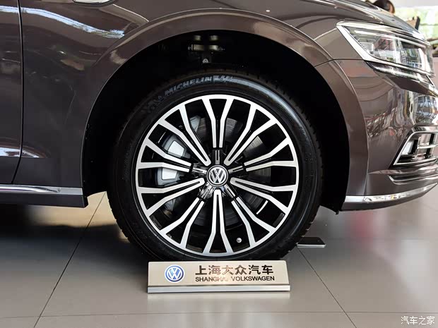 上汽大眾 輝昂 2016款 480 V6 四驅(qū)至尊版