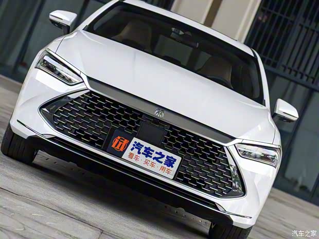 比亚迪 秦PLUS 2021款 DM 基本型