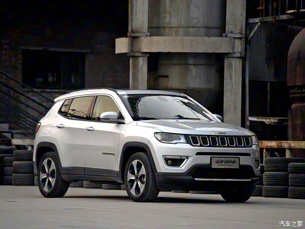 廣汽菲克Jeep 指南者 2017款 200T 自動臻享版