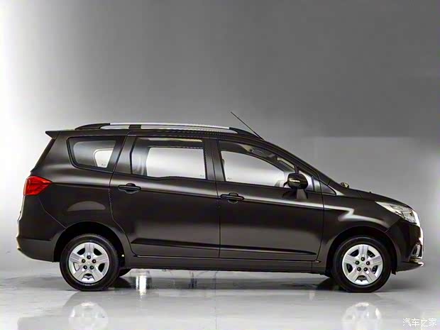 潍柴汽车 英致727 2016款 基本型 潍柴汽车 英致727 2016款 基本型