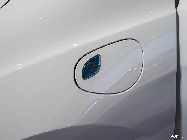 克萊斯勒(進(jìn)口) 大捷龍PHEV(進(jìn)口) 2018款 3.6L 插電混動版