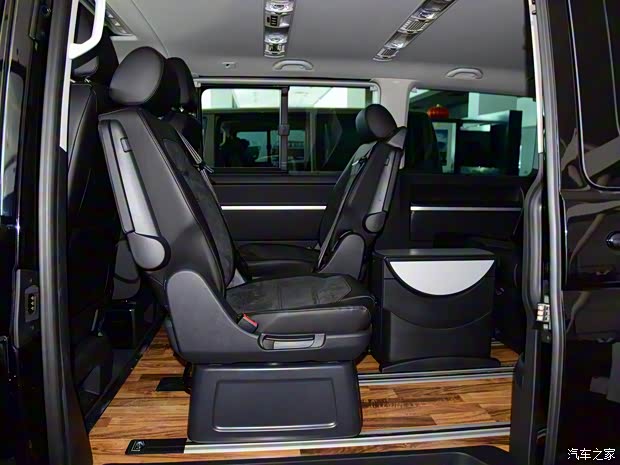 大众(进口) 迈特威 2017款 2.0TSI 四驱尊享版 7座