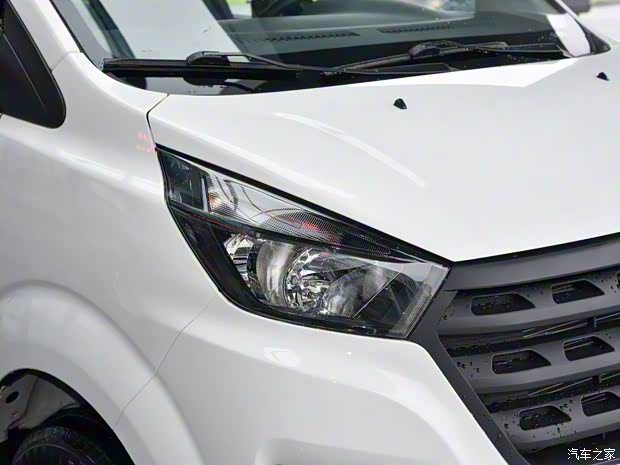 华晨鑫源 金海狮 2021款 1.5L 客车旅行狮 6座