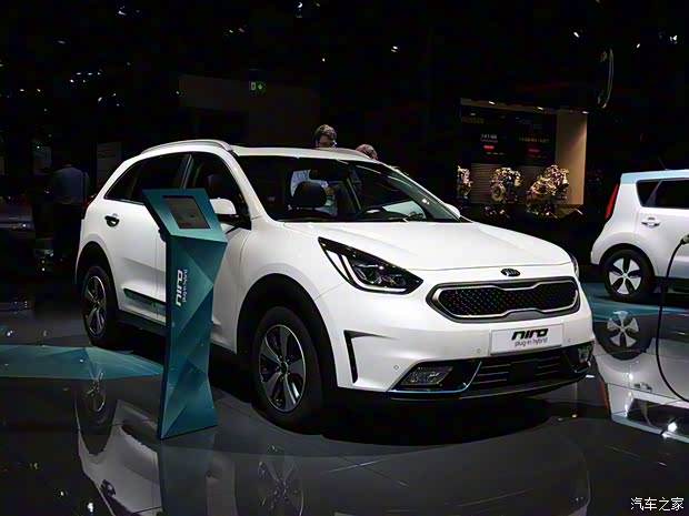 起亞(進口) 極睿新能源 2017款 插電式混動版