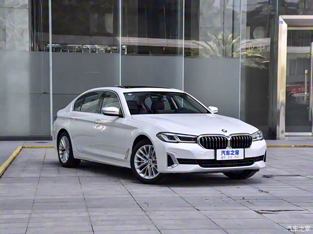 华晨宝马 宝马5系新能源 2021款 改款 535Le 豪华套装 华晨宝马 宝马5系新能源 2021款 改款 535Le 豪华套装