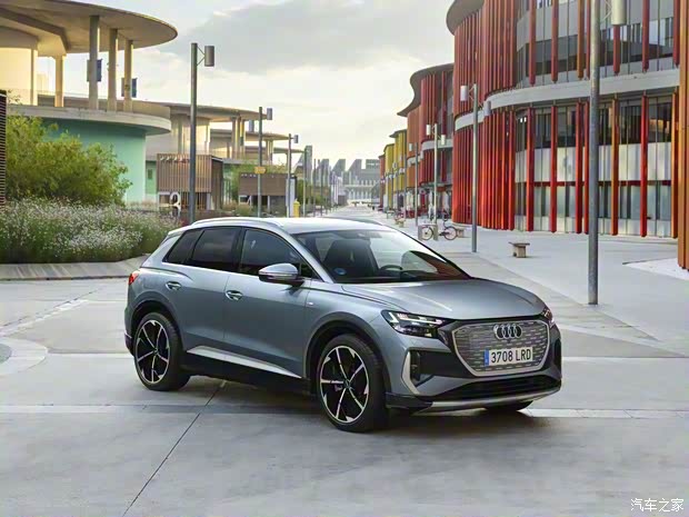 奧迪(進(jìn)口) 奧迪Q4新能源(進(jìn)口) 2021款 40 e-tron S line