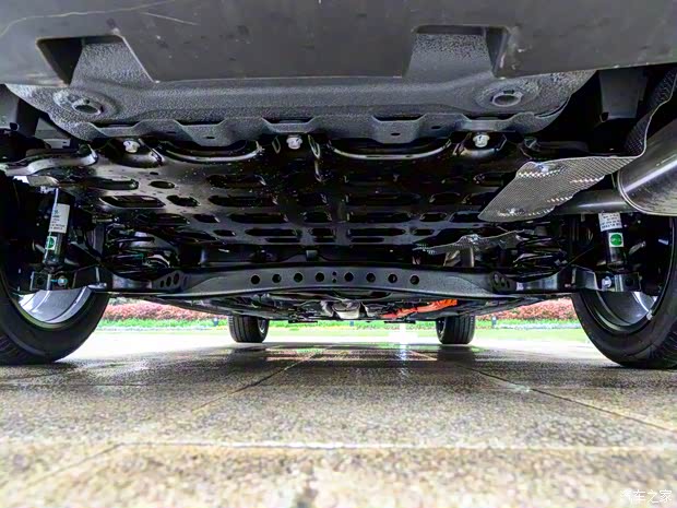 上汽集團 榮威ei6 2017款 基本型