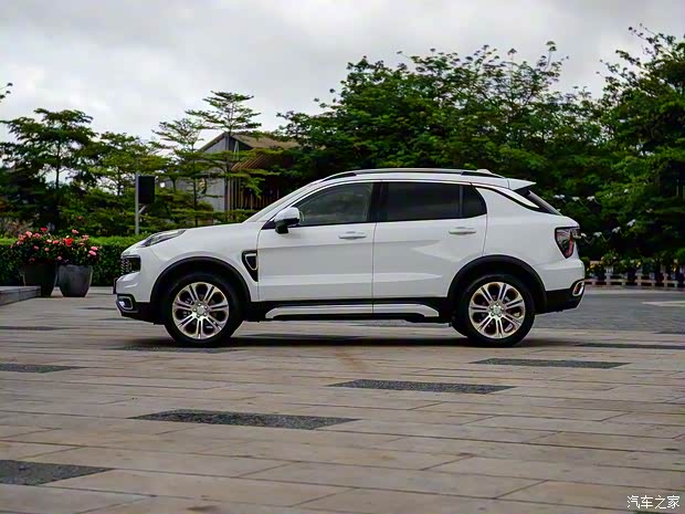 领克 领克01 2017款 两驱基本型 领克 领克01 2017款 两驱基本型