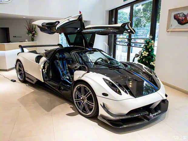 帕加尼 Huayra 2016款 BC 帕加尼 Huayra 2016款 BC