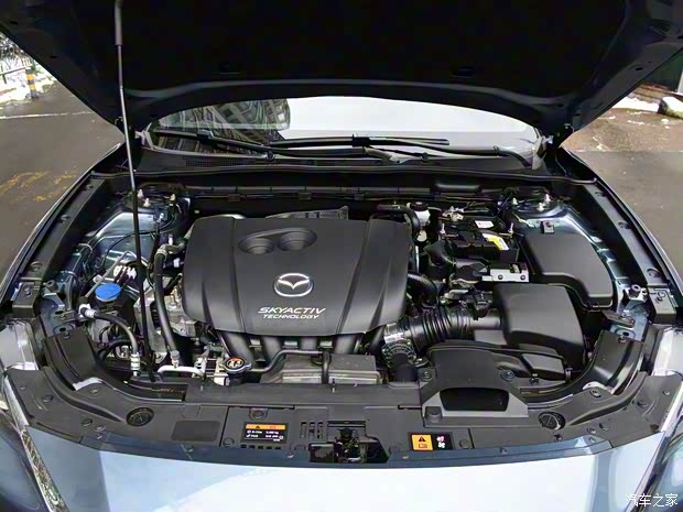 一汽马自达 马自达CX-4 2017款 2.0L 自动两驱蓝天探索版 一汽马自达 马自达CX-4 2017款 2.0L 自动两驱蓝天探索版