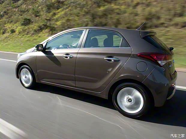 現(xiàn)代(進(jìn)口) 現(xiàn)代HB20 2016款 基本型