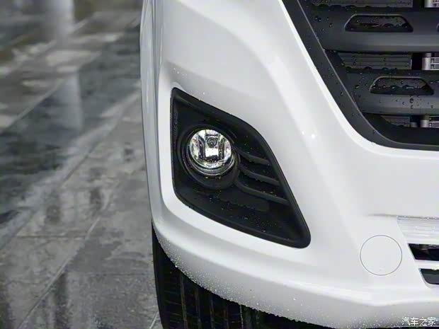 华晨鑫源 金海狮 2021款 1.5L 客车旅行狮 6座