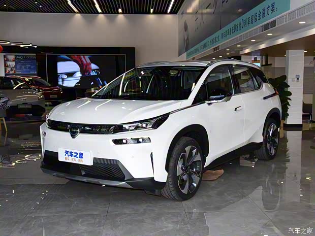 廣汽埃安 AION V 2021款 進(jìn)化版 80 智享科技版