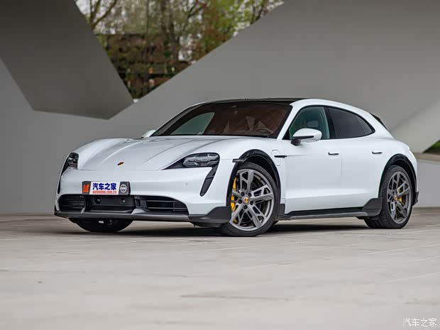 保時(shí)捷 Taycan 2021款 Taycan Turbo S Cross Turismo