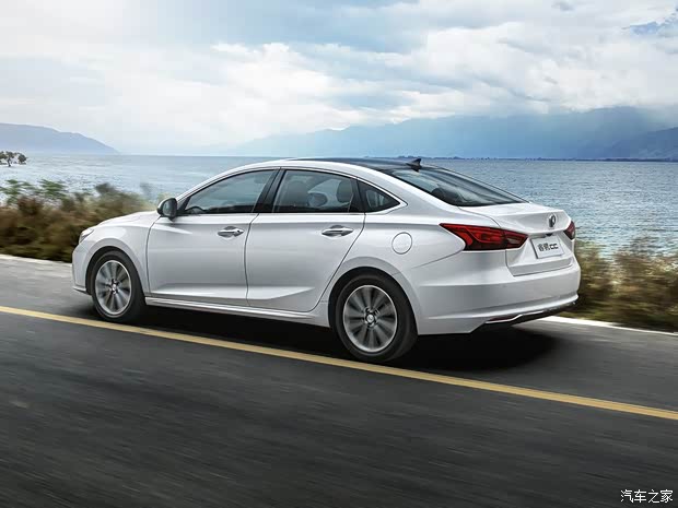 长安汽车 睿骋CC 2017款 基本型 长安汽车 睿骋CC 2017款 基本型