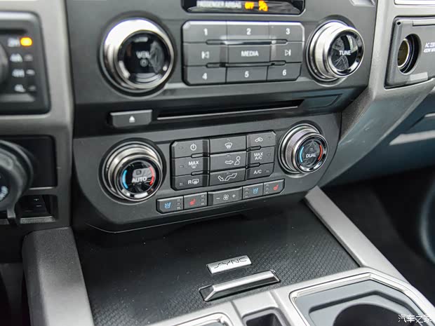 福特(进口) 福特F-150 2017款 3.5L 猛禽版