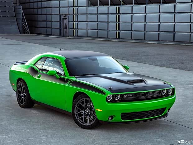 道奇(進口) 挑戰(zhàn)者 2017款 TA