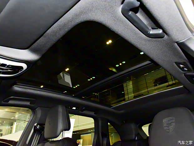 保時(shí)捷 Cayenne 2016款 Cayenne Platinum Edition 3.0T