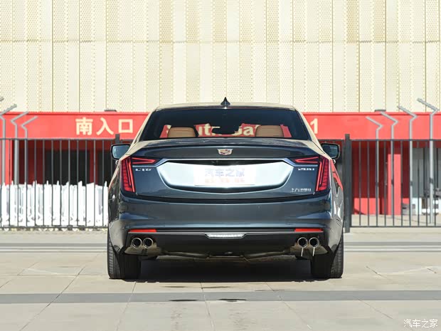 上汽通用凯迪拉克 凯迪拉克CT6 2021款 28T 豪华型