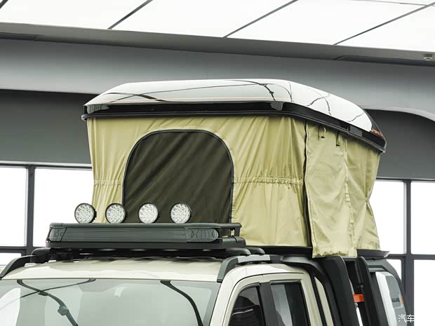 上汽通用五菱 五菱征途 2021款 越境征途版