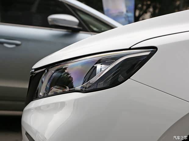 吉利汽车 缤瑞 2021款 1.4T CVT F-TYPE运动版