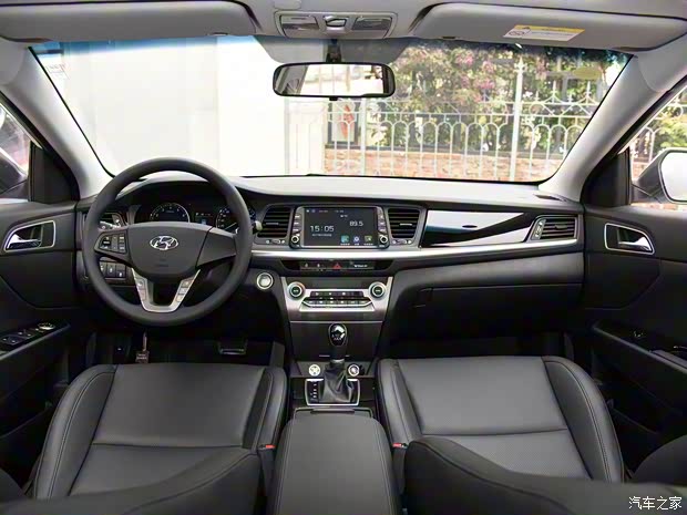 北京现代 名图 2017款 1.8L 自动智能型GLS 北京现代 名图 2017款 1.8L 自动智能型GLS