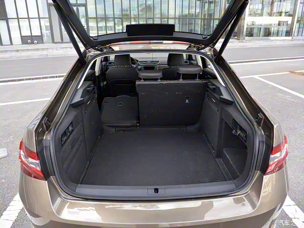 上汽斯柯達 速派 2016款 TSI380 DSG旗艦版