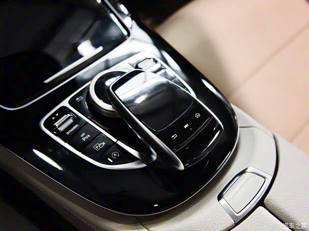 北京奔驰 奔驰E级 2016款 E 300 L 运动豪华型 北京奔驰 奔驰E级 2016款 E 300 L 运动豪华型