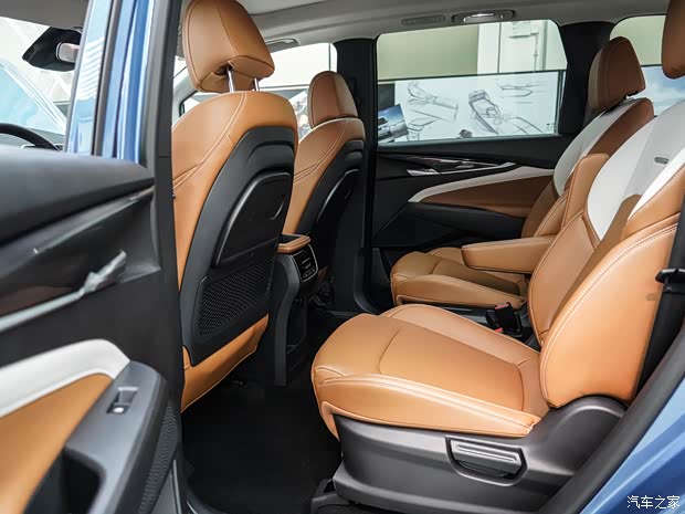 上汽大通 上汽大通MAXUS G50 2021款 PLUS 基本型