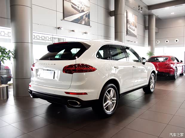 保時(shí)捷 Cayenne 2016款 Cayenne Platinum Edition 3.0T