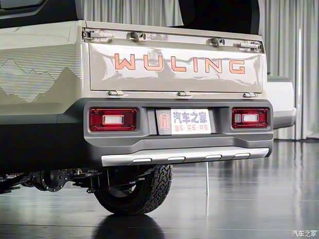 上汽通用五菱 五菱征途 2021款 越境征途版