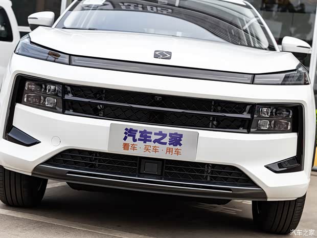 江汽集团 思皓QX 2021款 1.5T 300T 双离合尊贵智联型