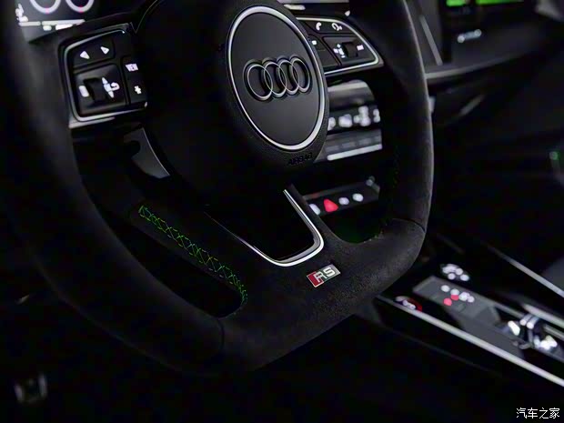 Audi Sport 奧迪RS 3 2022款 RS 3 Sedan 歐洲版