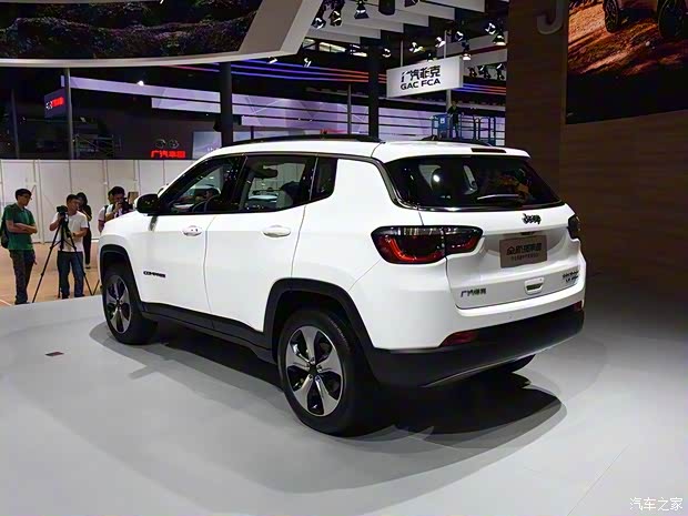 廣汽菲克Jeep 指南者 2017款 200T 臻享版