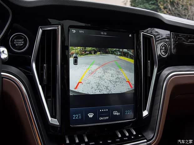 众泰汽车 众泰T700 2017款 1.8T 双离合尊贵型贺岁版