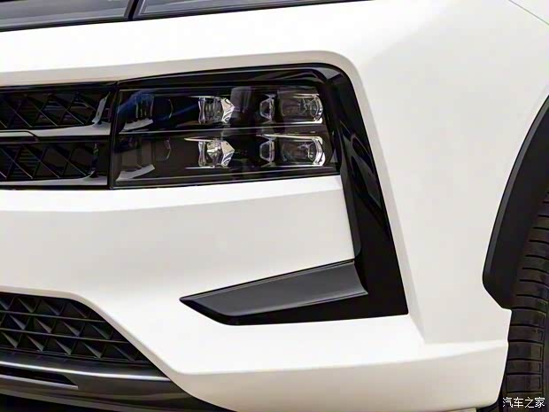 江汽集团 思皓QX 2021款 1.5T 300T 双离合尊贵智联型