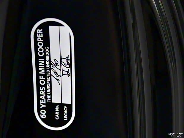 MINI MINI 2021款 COOPER 60周年纪念版