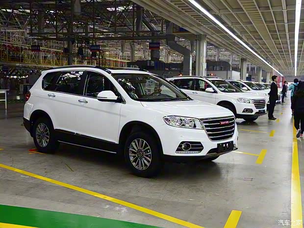 長城汽車 哈弗H6 2015款 運(yùn)動版 1.5T 手動四驅(qū)尊貴型