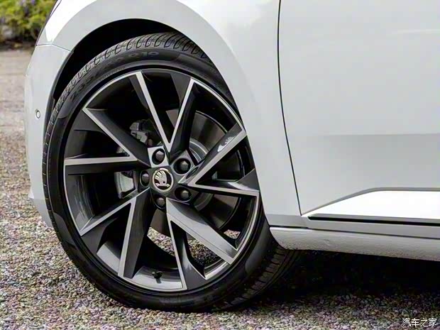 斯柯达(进口) Superb 2016款 sportline 斯柯达(进口) Superb 2016款 sportline